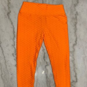 EUC Women’s Scrunchy Butt Leggings OSFA